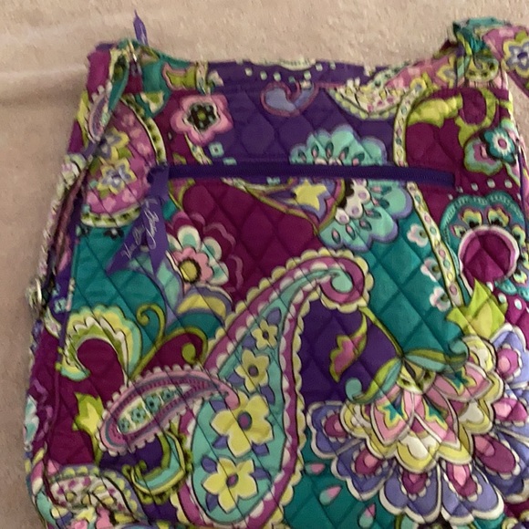 Vera Bradley - Picture 5 of 5
